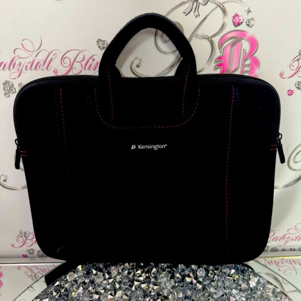 Kensington laptop iPad case neoprene black and red padded handle compartments